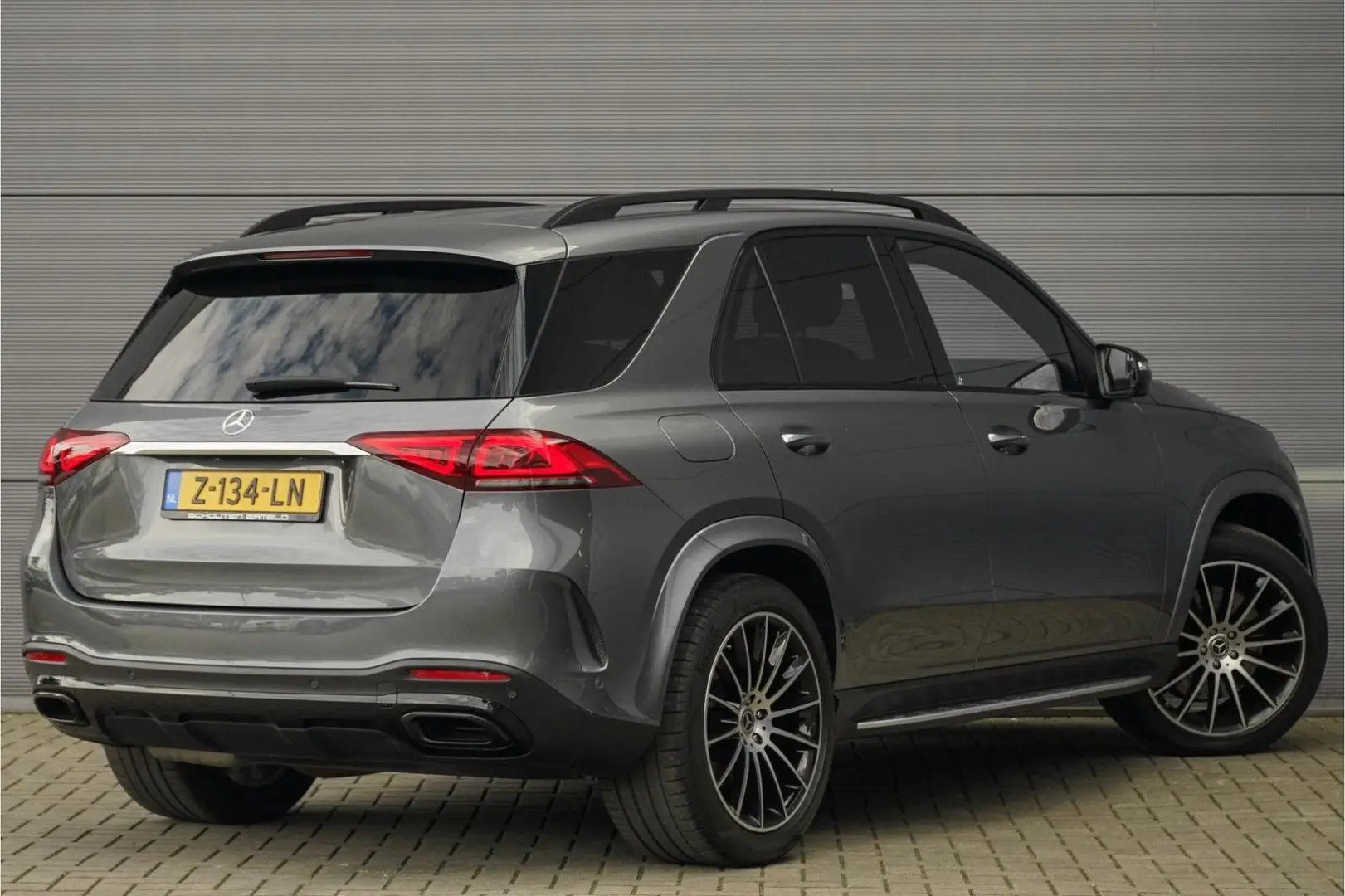 GLE 400 d 4M AMG-Line Night Distronic Airmatic B