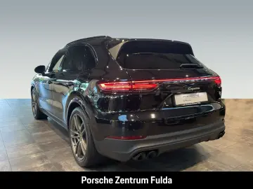 Cayenne E-Hybrid BOSE Panoramadach LED-Matrix