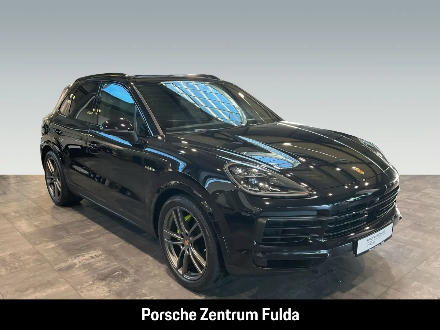 Cayenne E-Hybrid BOSE Panoramadach LED-Matrix