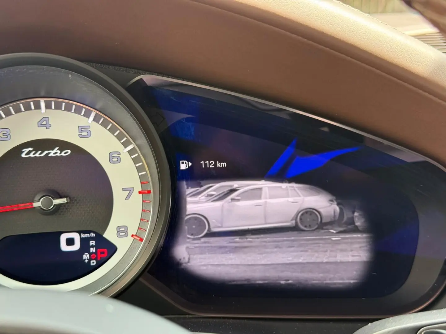 Turbo Matrix HUD 360°BOSE Pano ACC StHzg 18 Wege