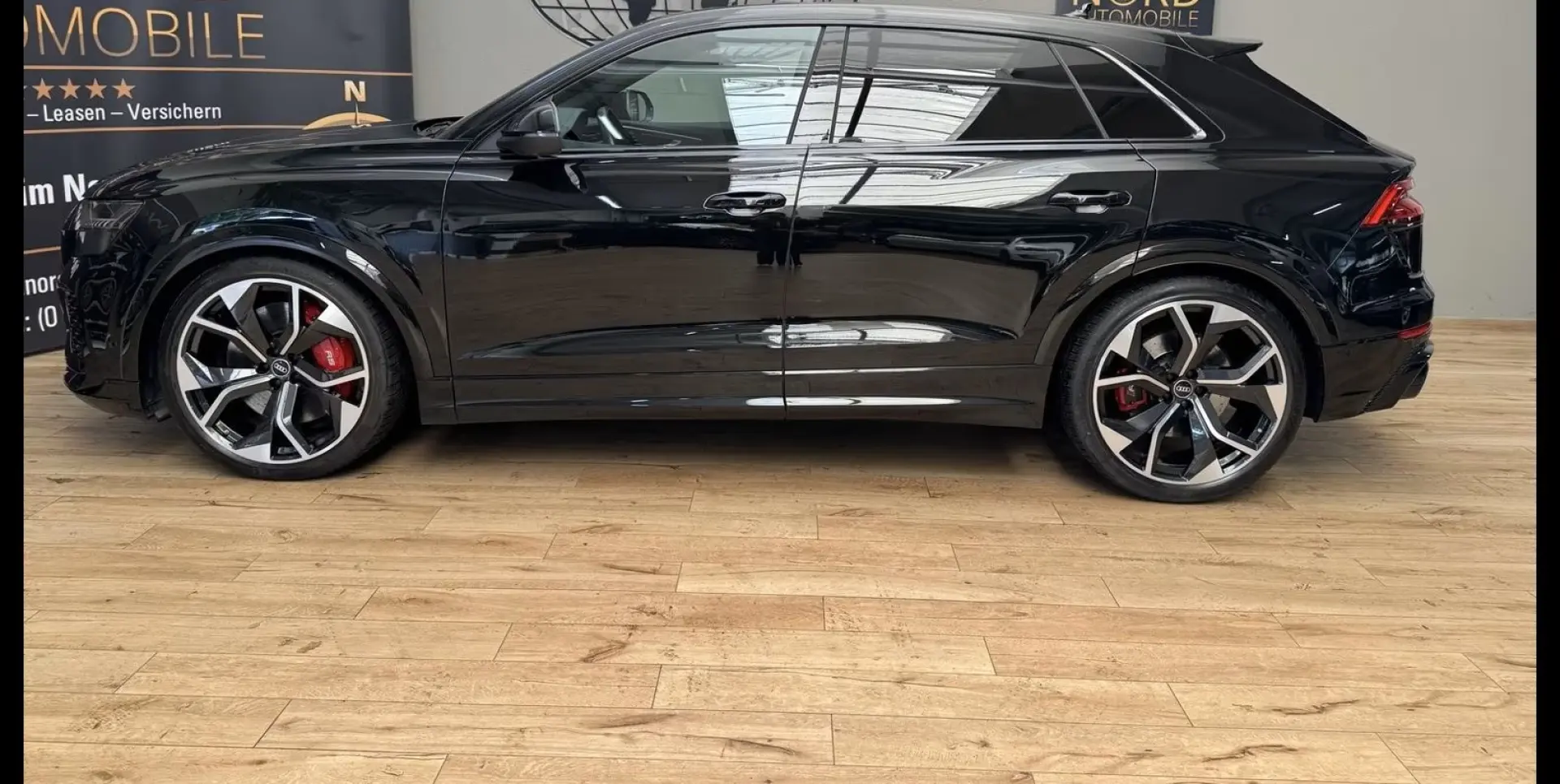 RSQ8 4.0 TFSI QU. Optik schwarz/B&O/23/Pano