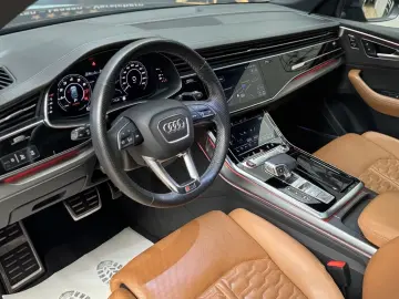 RSQ8 4.0 TFSI QU. Optik schwarz/B&O/23/Pano