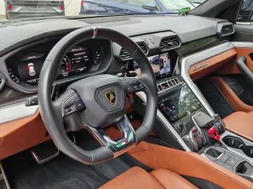 Urus 330Km/H840PS.Pan.Sitzbel/Mass.B&OLenkr.Hzg.