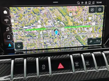 Urus 330Km/H840PS.Pan.Sitzbel/Mass.B&OLenkr.Hzg.