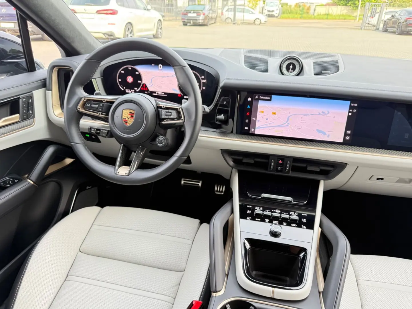 Cayenne*CoupeS*Individual*3xTV*360°ACC*BURMESTER