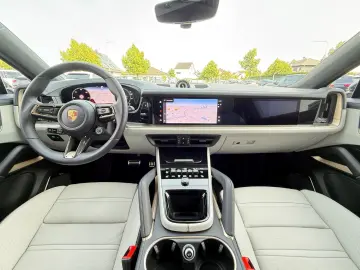 Cayenne*CoupeS*Individual*3xTV*360°ACC*BURMESTER