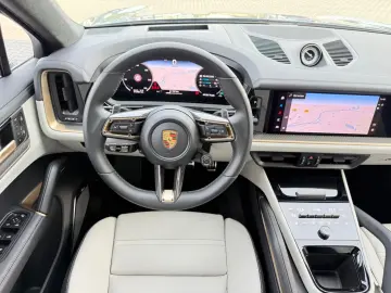 Cayenne*CoupeS*Individual*3xTV*360°ACC*BURMESTER
