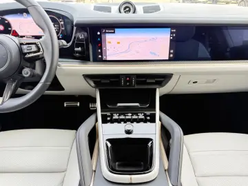 Cayenne*CoupeS*Individual*3xTV*360°ACC*BURMESTER