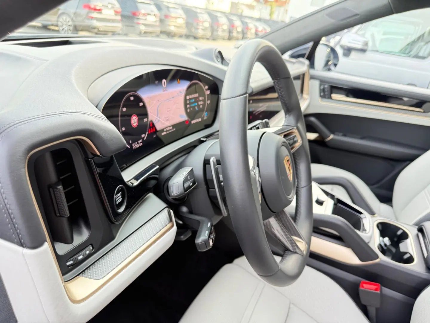 Cayenne*CoupeS*Individual*3xTV*360°ACC*BURMESTER