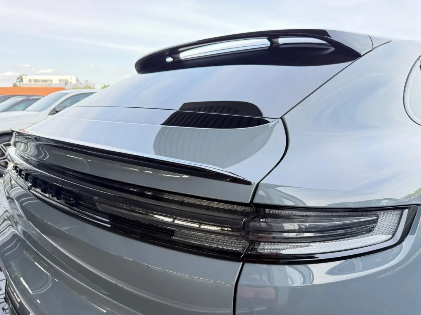 Cayenne*CoupeS*Individual*3xTV*360°ACC*BURMESTER