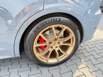 Cayenne*CoupeS*Individual*3xTV*360°ACC*BURMESTER