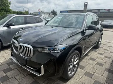 X5 xDrive50e  LED Navi Pano ParkAssist LiveCockp