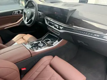 X5 xDrive50e  LED Navi Pano ParkAssist LiveCockp