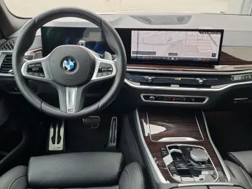 X5 xDr30dA M Sport Navi.LED.AHK.Hifi.Komfz.Rükam