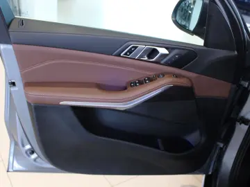 X5 xDrive30d