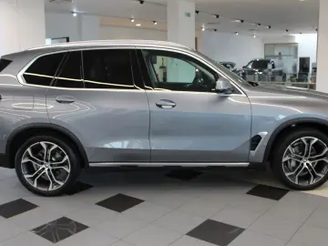 X5 xDrive30d