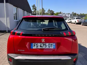 2008 Allure PureTech 130ps Automatik  2020/08