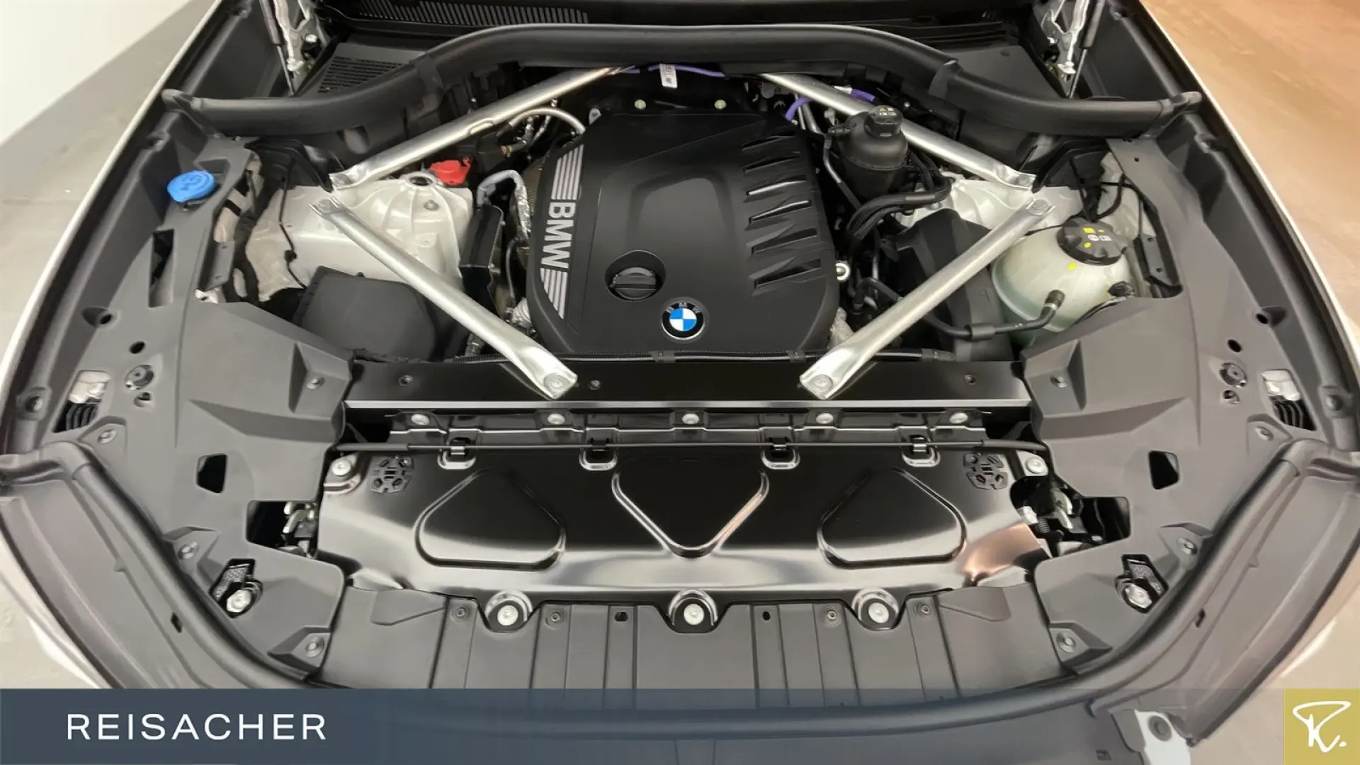 X5 xDrive30dA M-Sport,AHK,360°,h&k,20