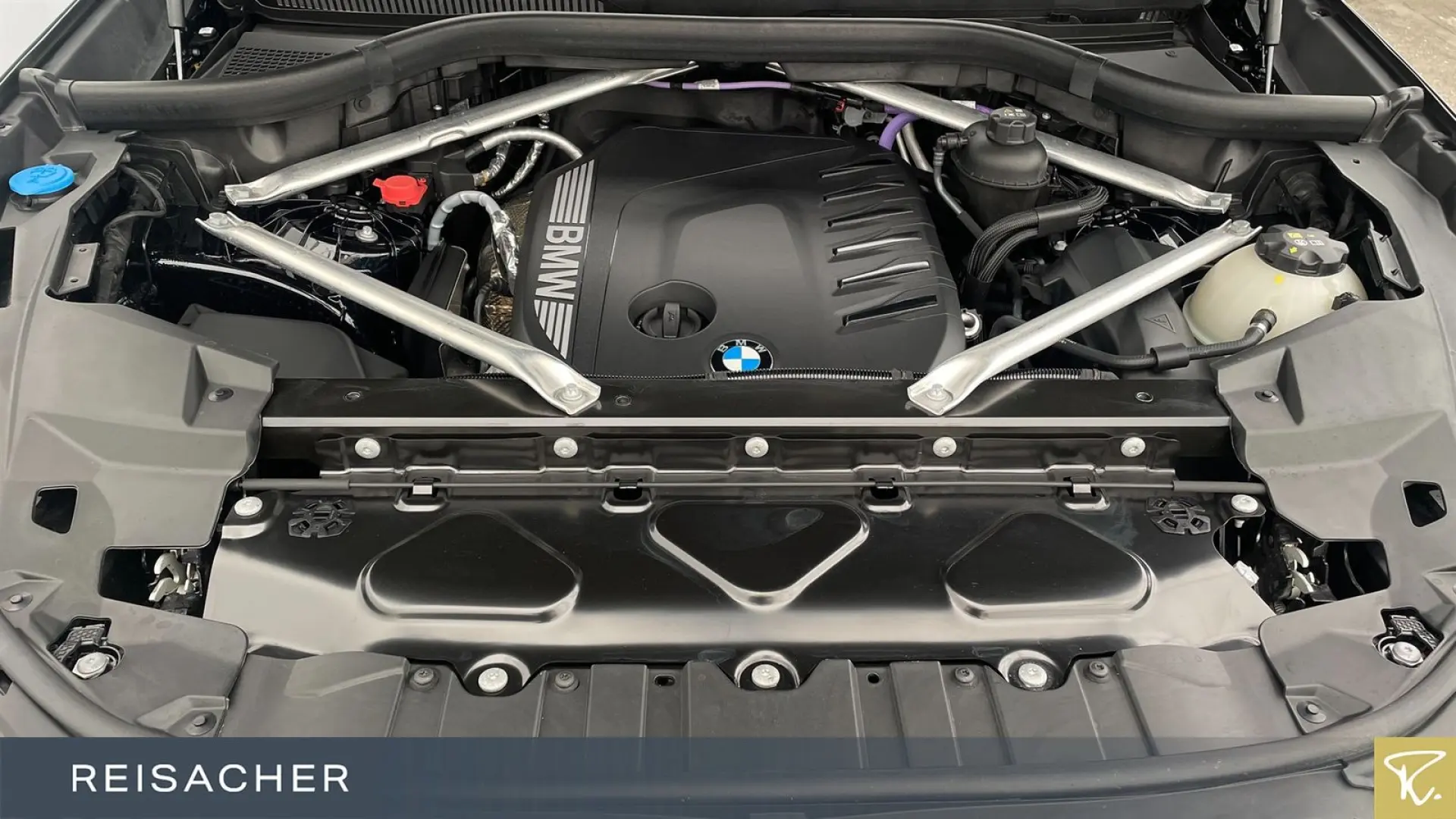 X5 xDrive30d A MSport AHK Pano ACC 360 H&K 20