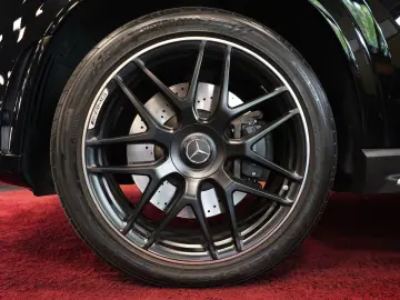 GLE 400 d Coupe AMG 4M LUFT HUD BURM PANO 63er O