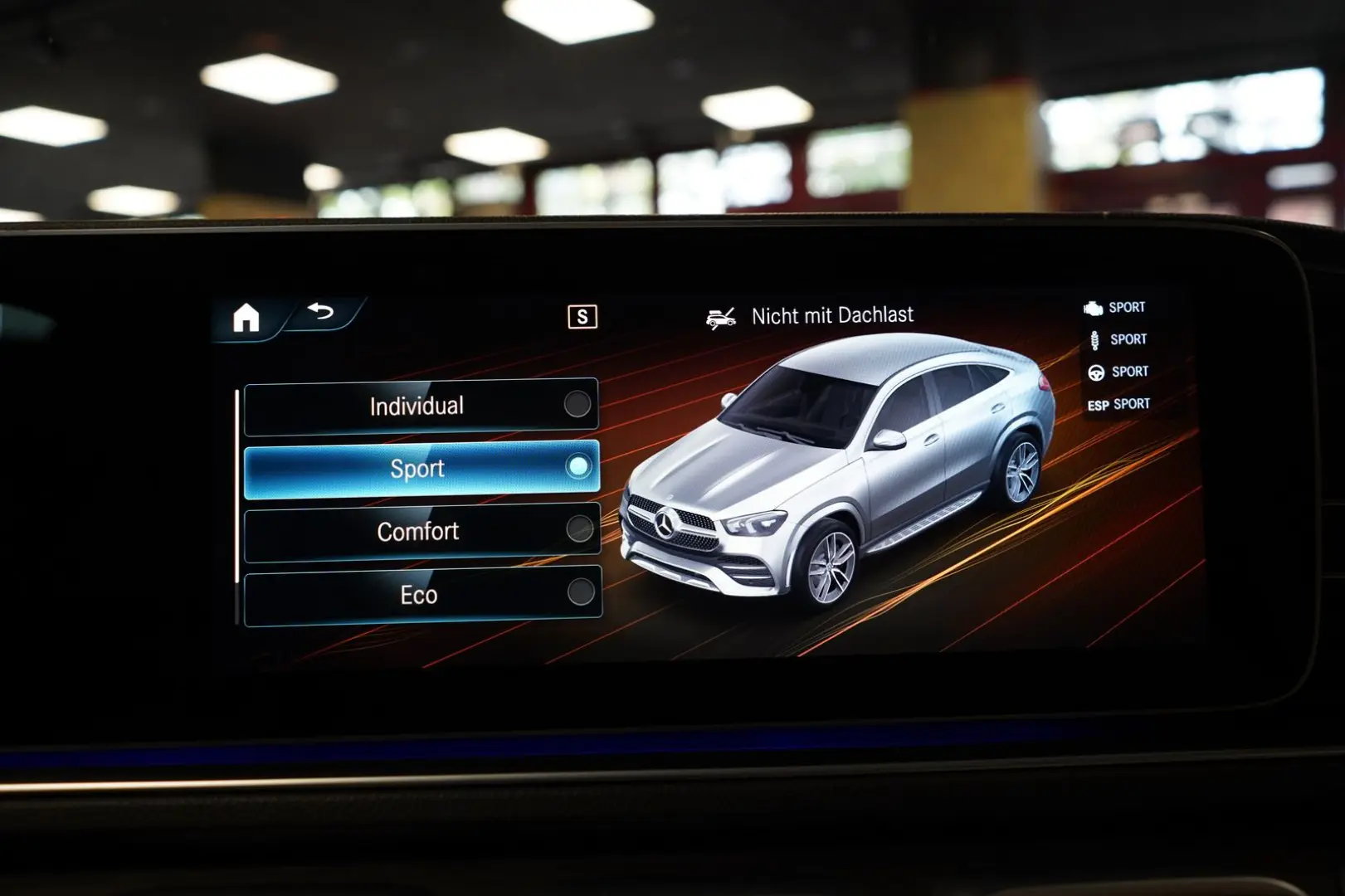 GLE 400 d Coupe AMG 4M LUFT HUD BURM PANO 63er O