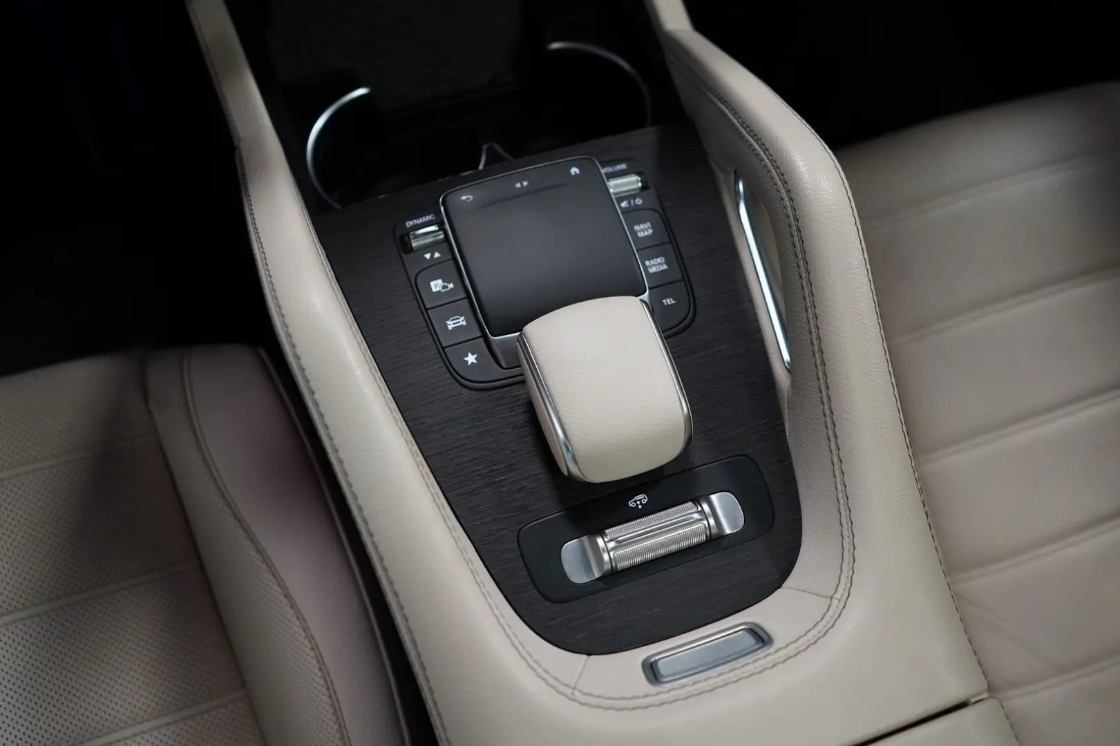 GLE 400 d Coupe AMG 4M LUFT HUD BURM PANO 63er O