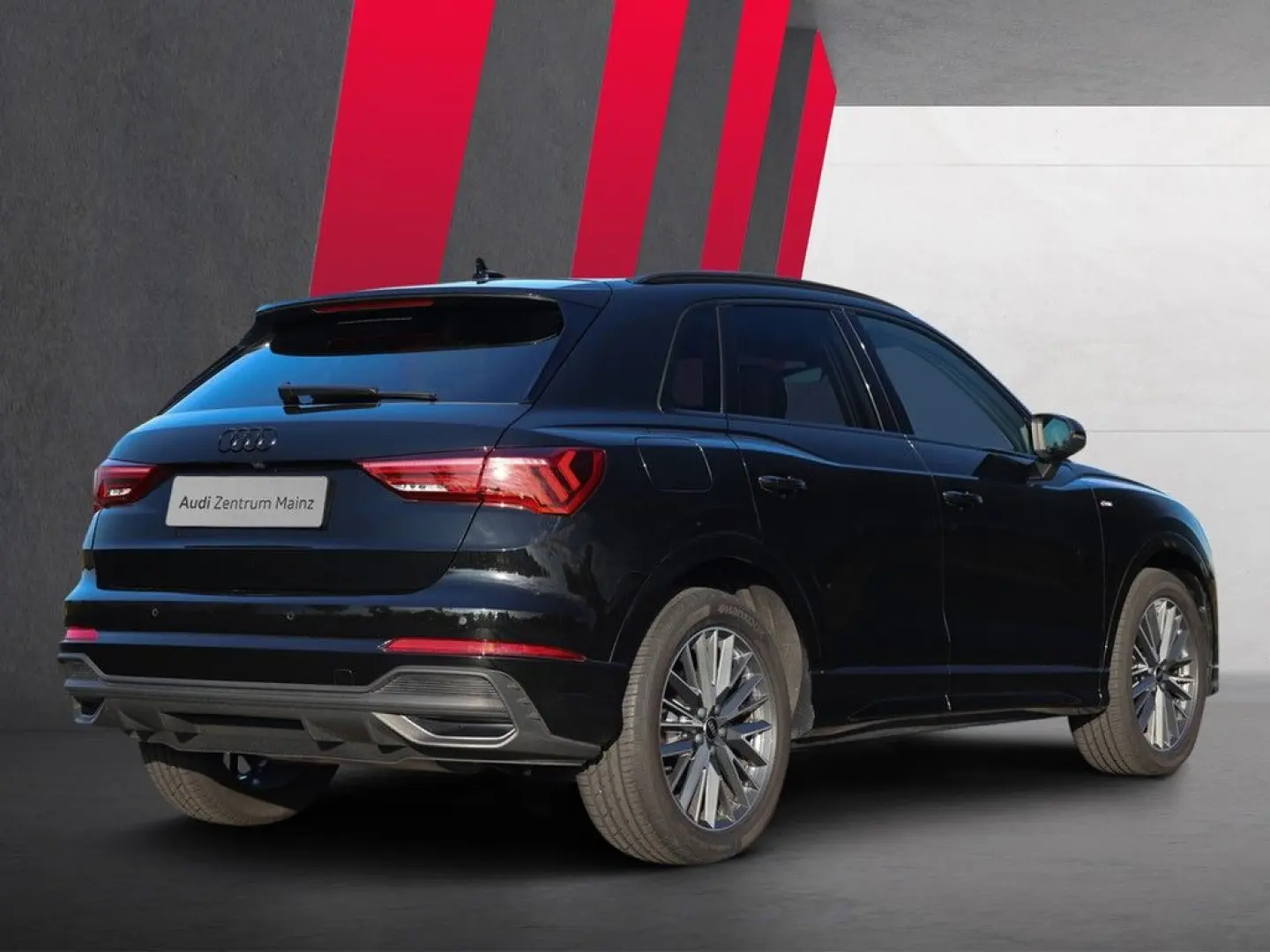 Q3 S line 35 TFSI S tronic *SONOS*NAV*
