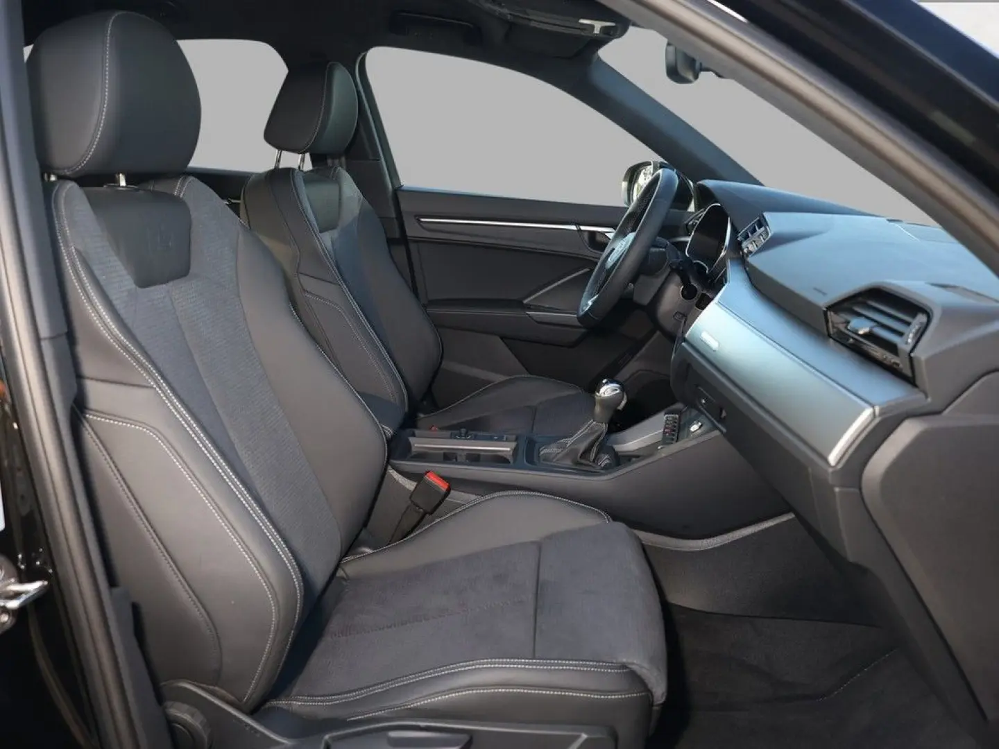 Q3 S line 35 TFSI S tronic *SONOS*NAV*