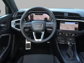 Q3 S line 35 TFSI S tronic *SONOS*NAV*