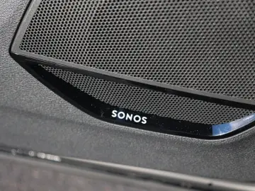 Q3 S line 35 TFSI S tronic *SONOS*NAV*