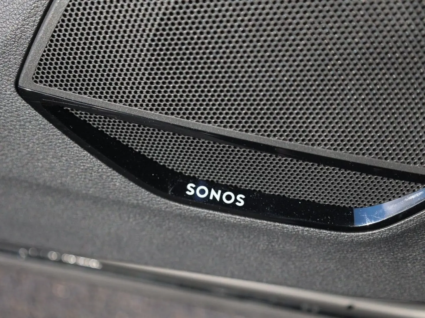 Q3 S line 35 TFSI S tronic *SONOS*NAV*