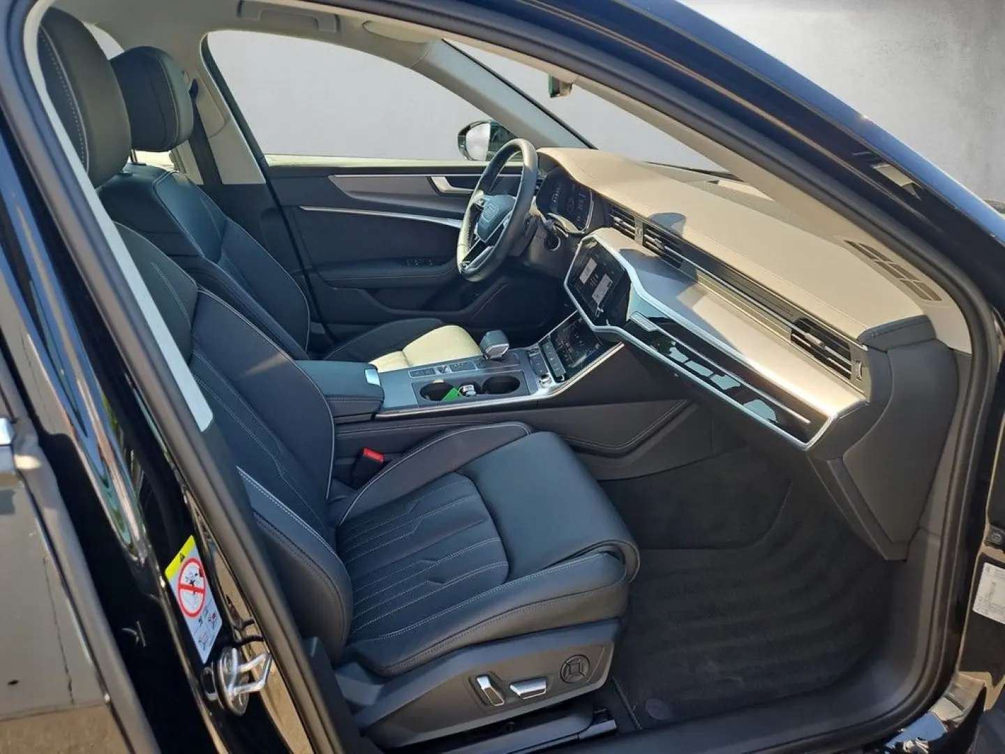 A6 Avant S line 45 TFSI quattro S tronic AHK*HUD