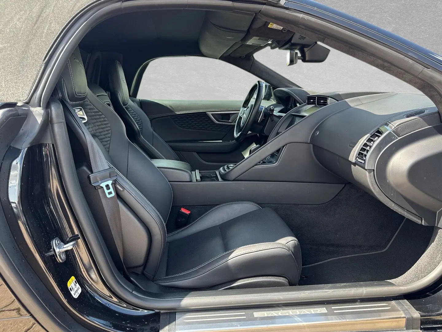 F-Type Cabrio P450 R-Dyn.*BLACK* 20