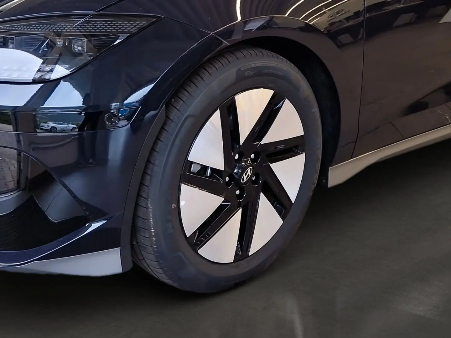 IONIQ6 4WD 77,4 kWh Batt.(325PS) TECHNIK-Paket