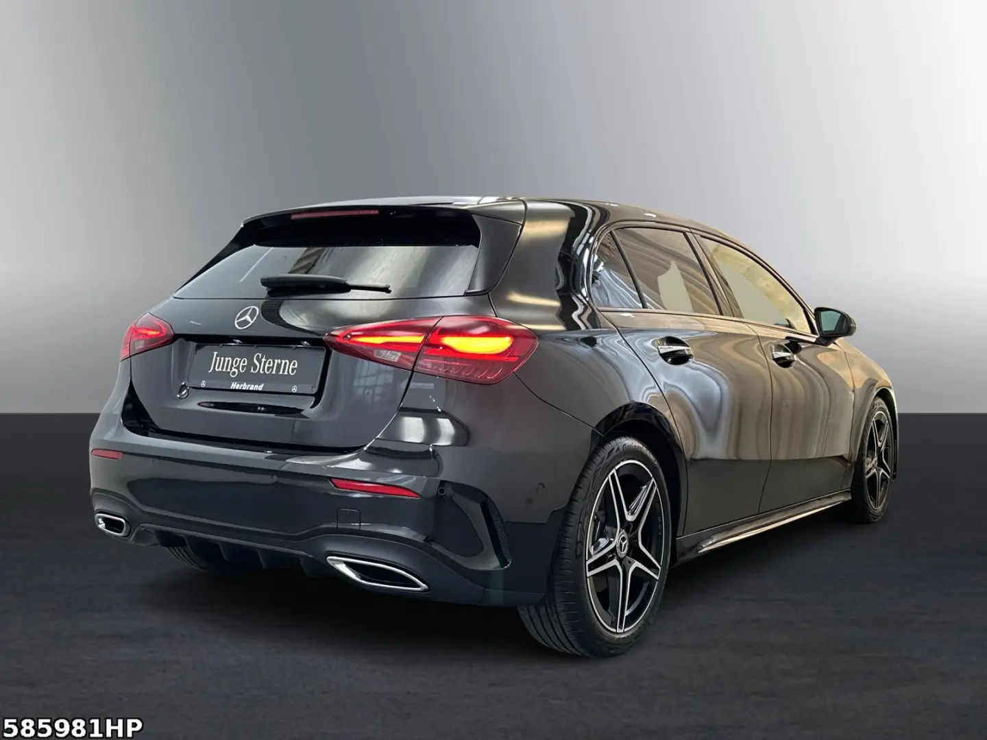 A 220 d AMG Kompaktlimousine *Nigh-P. Ambiente