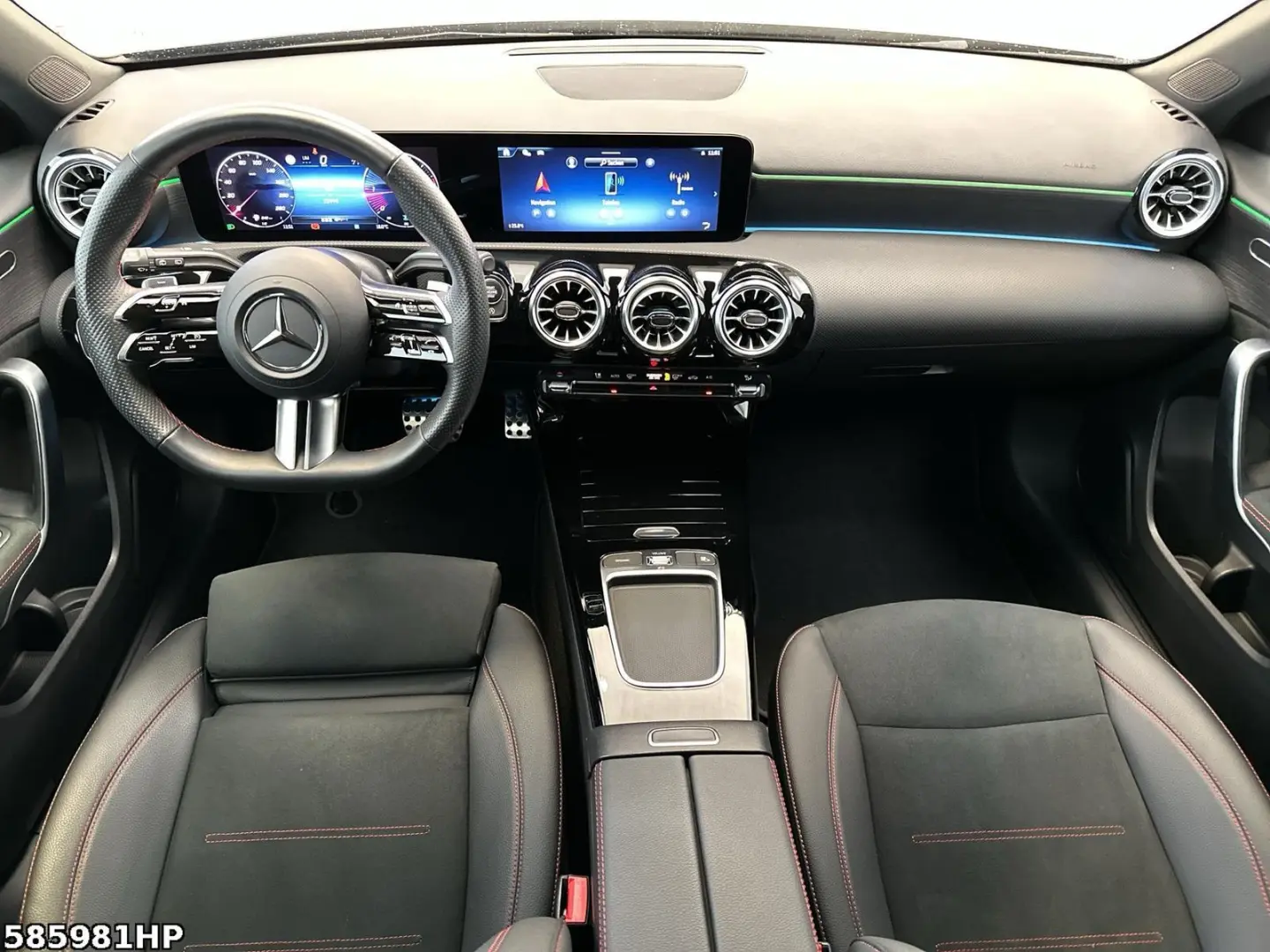 A 220 d AMG Kompaktlimousine *Nigh-P. Ambiente
