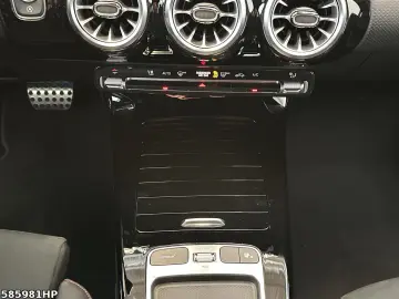 A 220 d AMG Kompaktlimousine *Nigh-P. Ambiente