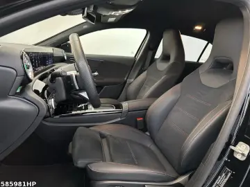 A 220 d AMG Kompaktlimousine *Nigh-P. Ambiente