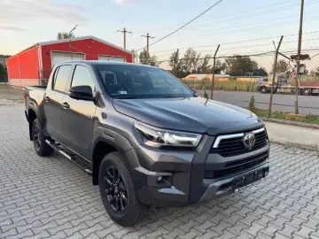 Toyota TOYOTA HILUX 2.8 D-4D 4x4 Invincible MHEV (Automată)