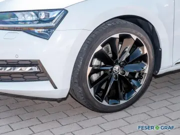 Superb Sportline 2.0TSI 4x4 DSG 360°/NAV/TOT/LED