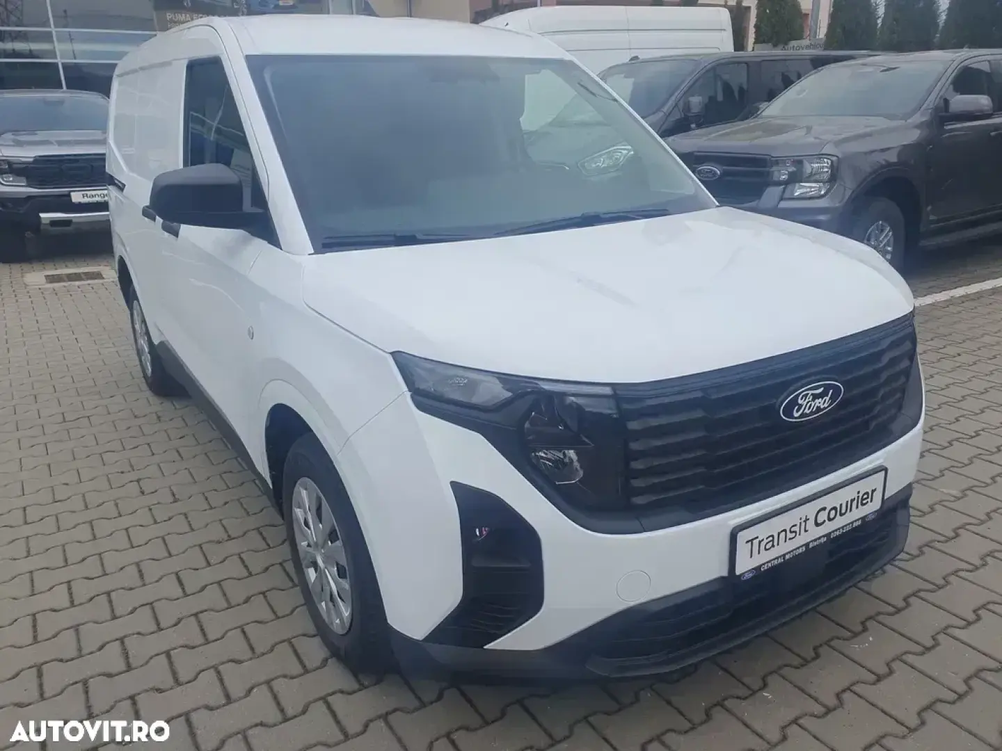 Ford Noul Transit Courier VAN