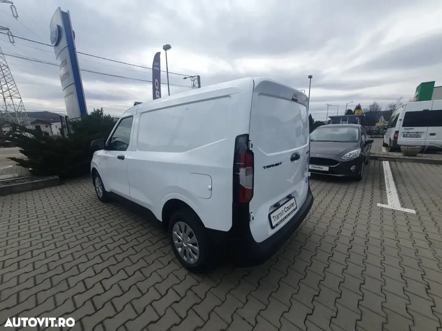 Ford Noul Transit Courier VAN