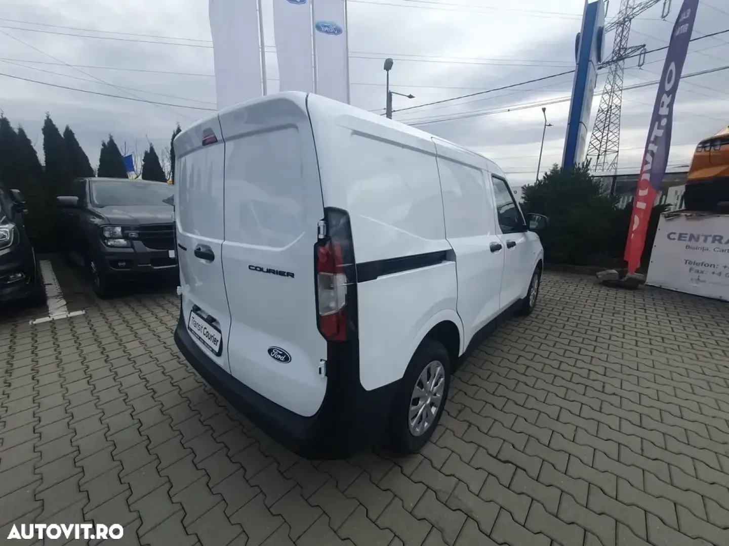 Ford Noul Transit Courier VAN