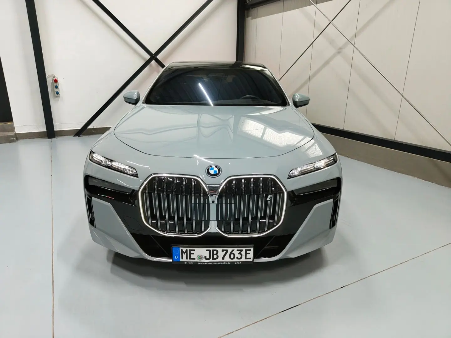 i7 xDrive 60 M Sport InnovationsP. B&W SkyLounge