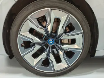 i7 xDrive 60 M Sport InnovationsP. B&W SkyLounge