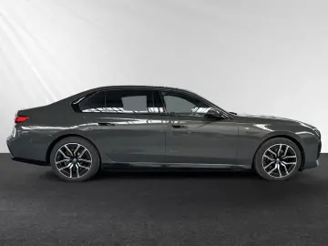 i7 xDrive60 M Sport Pro|SkyLounge|AHK|Massage