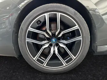 i7 xDrive60 M Sport Pro|SkyLounge|AHK|Massage