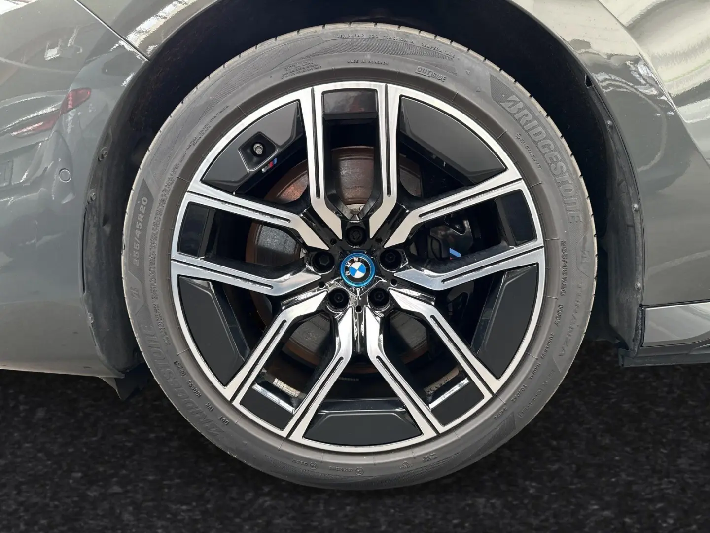 i7 xDrive60 M Sport Pro|SkyLounge|AHK|Massage
