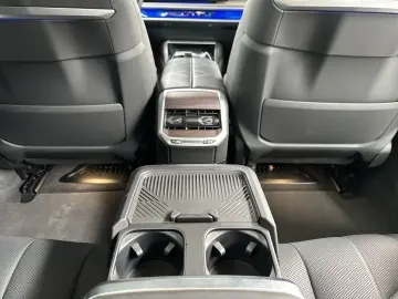 i7 xDrive60 M Sport Pro|SkyLounge|AHK|Massage