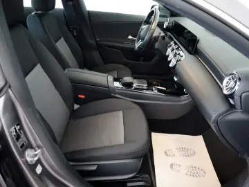 CLA 200d Coupé Navi,LED,Kamera,Park-Paket,Apple